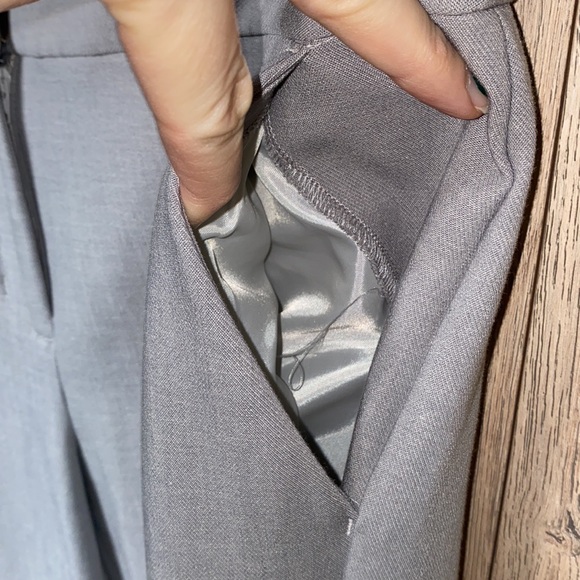 Columnist straight leg MID rise 6 LONG Light Heather Grey  Great condit worn 4x - Picture 4 of 16